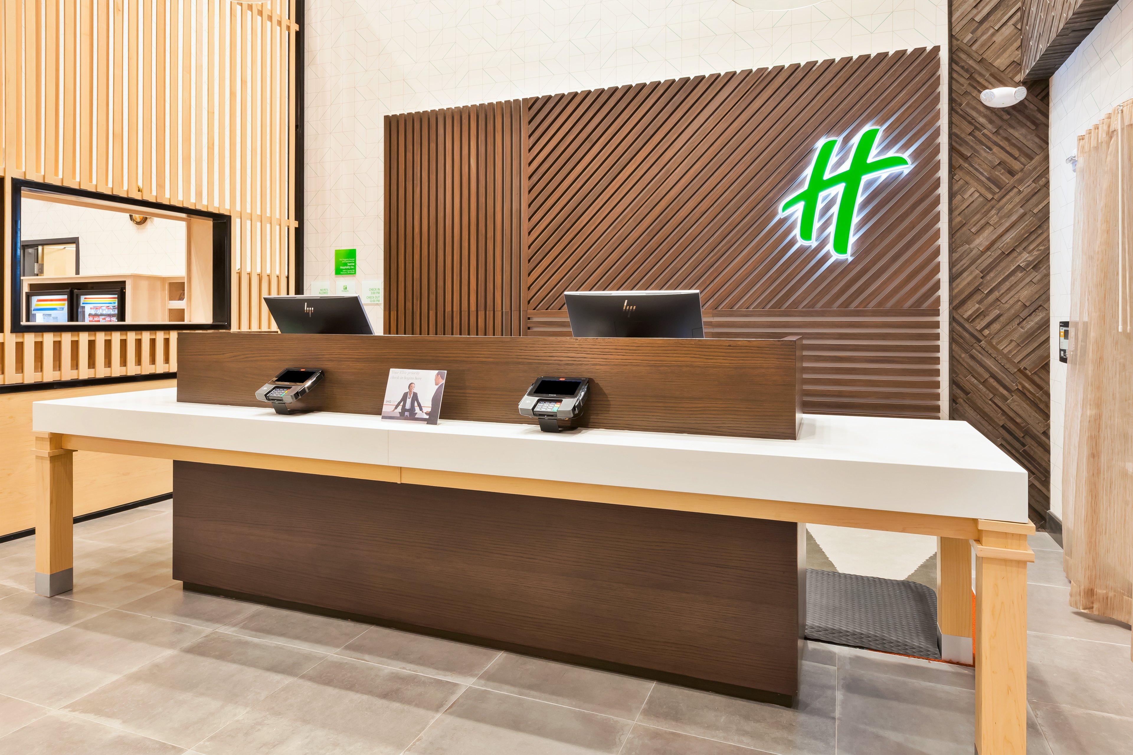 Holiday Inn & Suites - Toledo Southwest - Perrysburg By Ihg Eksteriør bilde